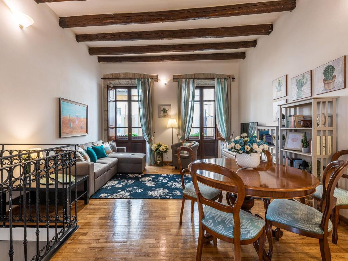 Charm In Villanova